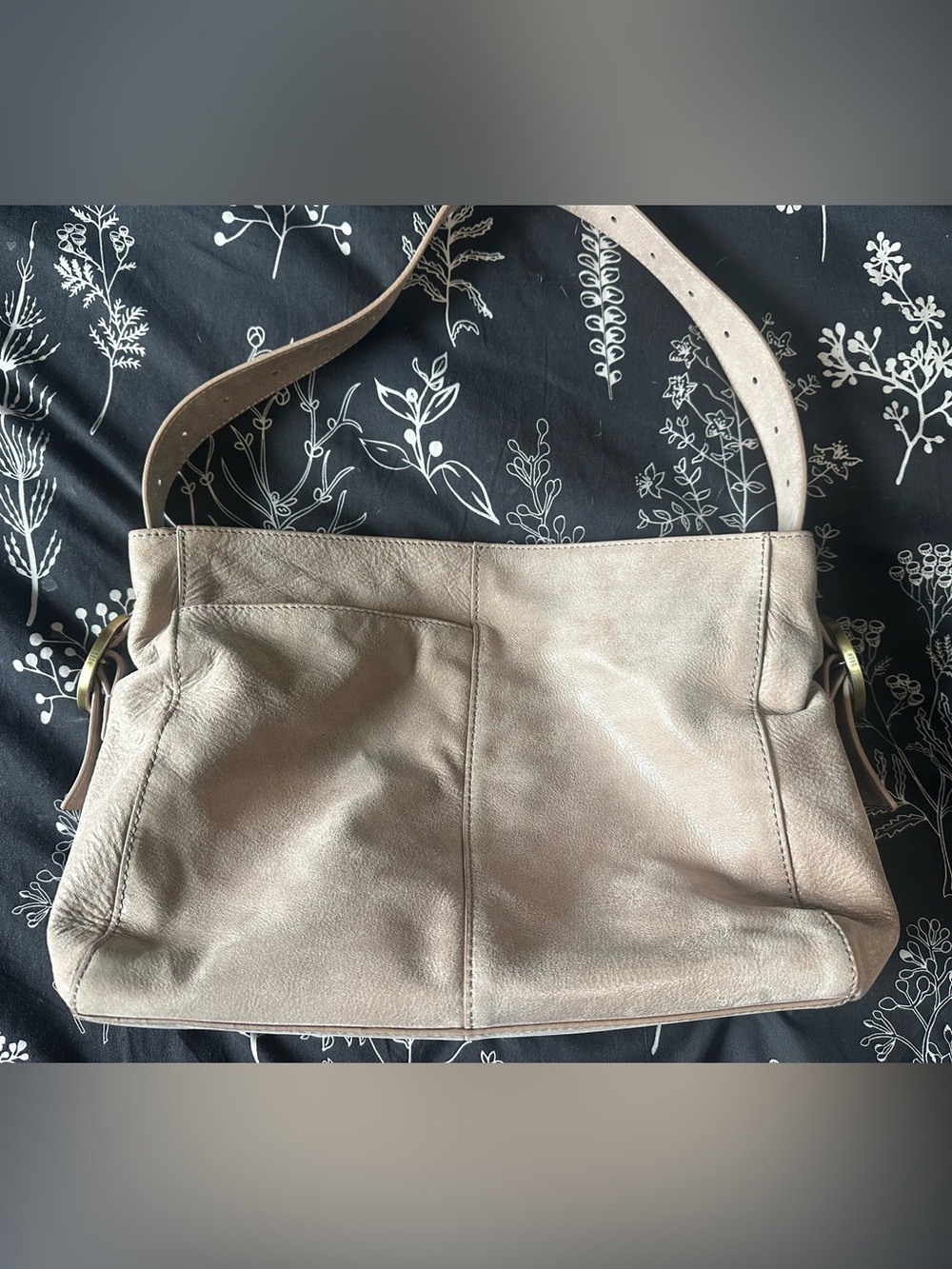 Hobo brand - Render Shoulder Bag In Buffed Leather - color - Hazel - Picture 4 of 8